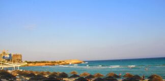 Coronavirus: Cyprus to pay holiday costs of infected tourists Cyprus