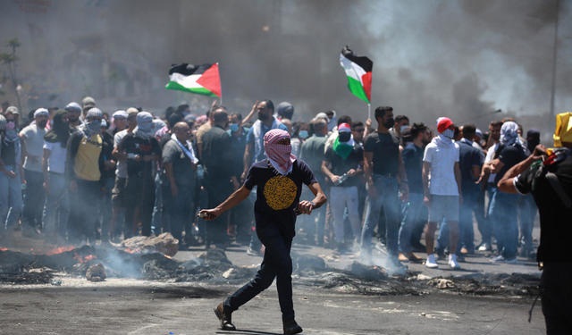 Palestinians hold Day of Rage protest