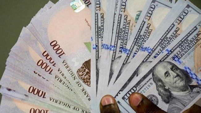 Naira falls again against the Dollar