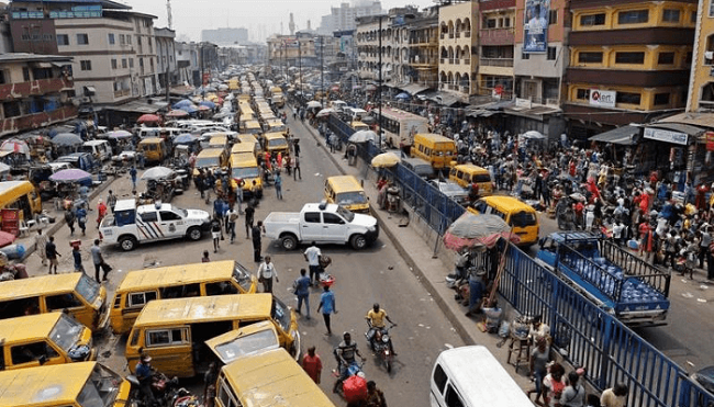 Nigeria's economy grows by 4.3%