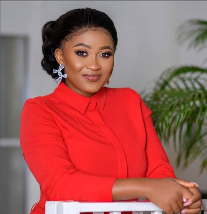 Be careful with men coming to Nigeria for Christmas — Actress Mary Njokwu warns ladies