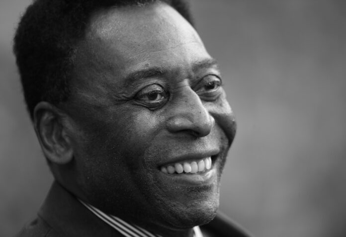 Pelé: Buhari, NFF, Obama, others pay tribute Pelé: Buhari, NFF, Obama, others pay tribute