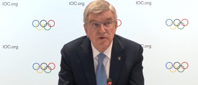 IOC president Thomas Bach kicks against government criticism over return of Russian athletes