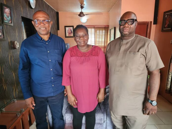 Peter Obi visits woman who was stabbed at Lagos polling unit during 2023 presidential election (PHOTOS) Peter Obi visits woman who was stabbed at Lagos polling unit during 2023 presidential election (PHOTOS)