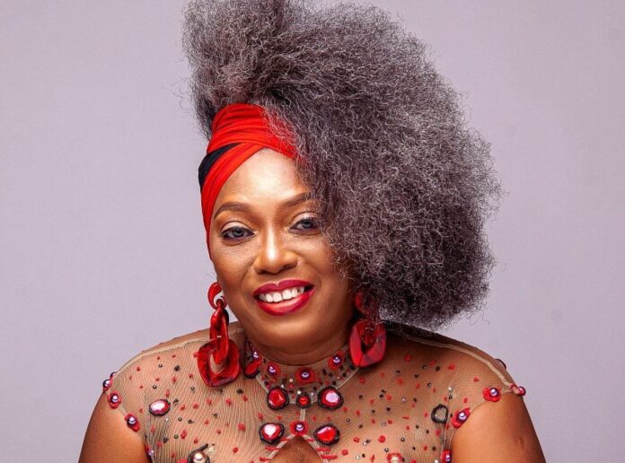 Yeni Kuti explains why she can’t leave her husband due to infidelity Yeni Kuti explains why she can’t leave her husband due to infidelity
