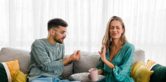 5 Behaviors You Should Never Accept in Your Relationship