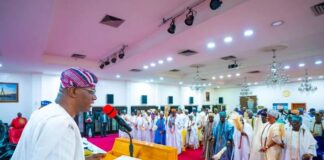 Sanwo-Olu renews Oba Akiolu’s tenure as Chairman, Lagos State Council of Obas