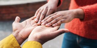 How to break the cycle of hurt by choosing kindness Kindness