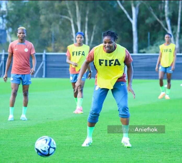 Super Falcons Forward, Oparanozie apologises to Nigerians for missing penalty Super Falcons Forward, Oparanozie apologises to Nigerians for missing penalty