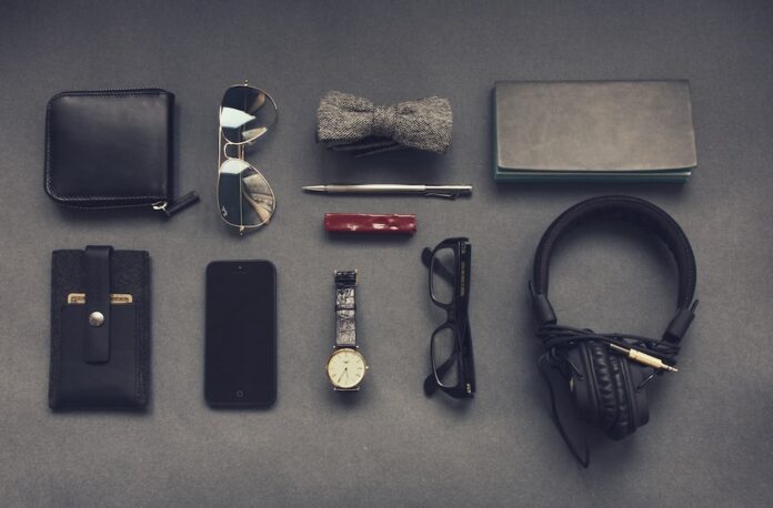 10 must-have accessories for every modern man 10 must-have accessories for every modern man