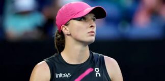 Australian Open: World number one Swiatek crashes out after shock loss to Noskova