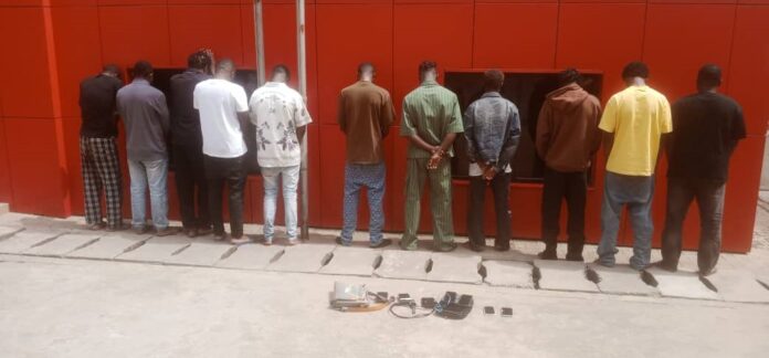 EFCC nabs 11 for internet fraud
