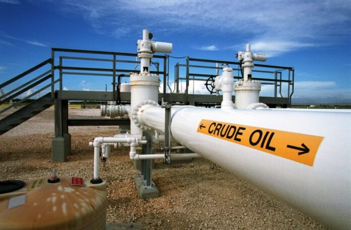 Nigeria’s oil revenue soars by N450bn in two months crude-oil-pipe-nigeria
