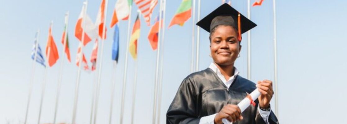 7 types of scholarships available to you as an international student