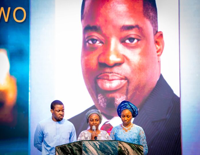 Sanwo-Olu’s Deputy Chief of Staff’s remains laid to rest Sanwo-Olu’s Deputy Chief of Staff’s remains laid to rest