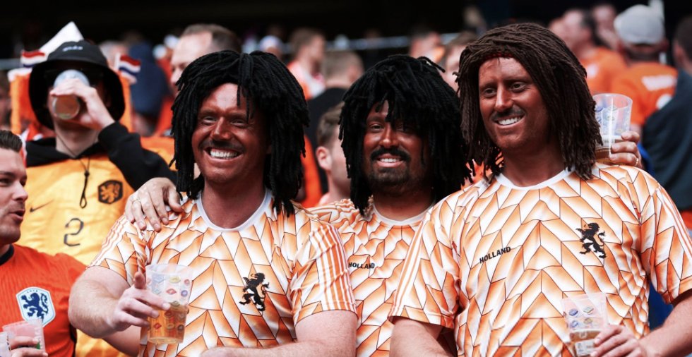 "Black face" Dutch fans (Photo Credit: X)