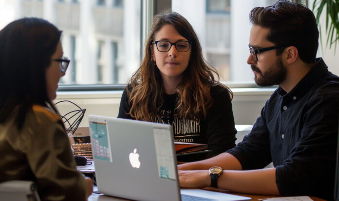 25 years ago, Apple released the Mac that changed everything 25 years ago, Apple released the Mac that changed everything