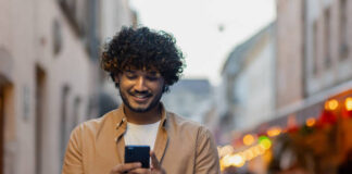 The Digital Dilemma: Screen time and its impact on sleep patterns