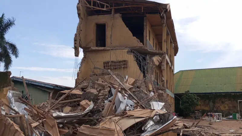 A view of the Saint Academy building collapse. 