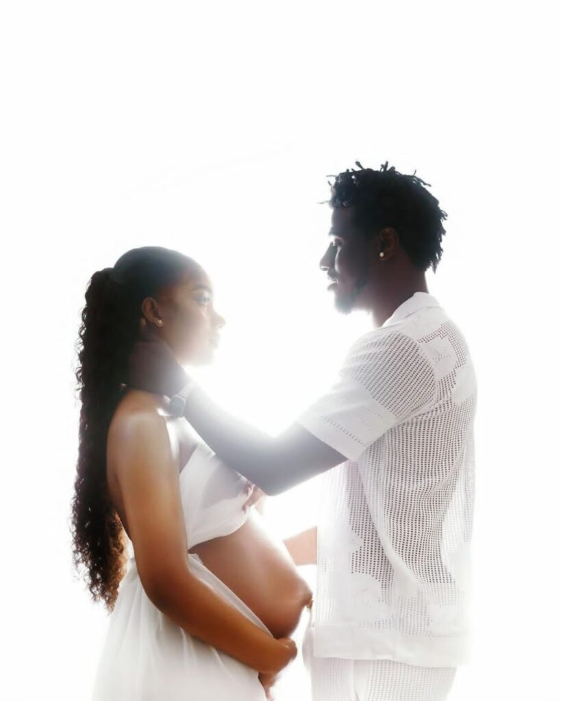 Entertainment news buzz:Nasty Blaq and his girlfriend in cute maternity pictures 