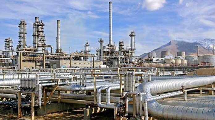 FG unveils plan to boost local refining capacity FG unveils plan to boost local refining capacity