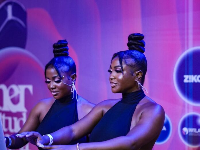 BBNaija twins disclose how a close friend leaked their nude photos BBNaija twins disclose how a close friend leaked their nude photos