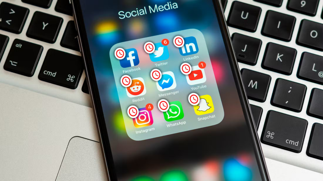 5 convincing reasons to quit Social media for your Well-being