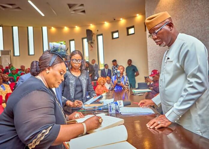 Gov Aiyedatiwa swears in 6 new High Court Judges Gov Aiyedatiwa swears in 6 new High Court Judges