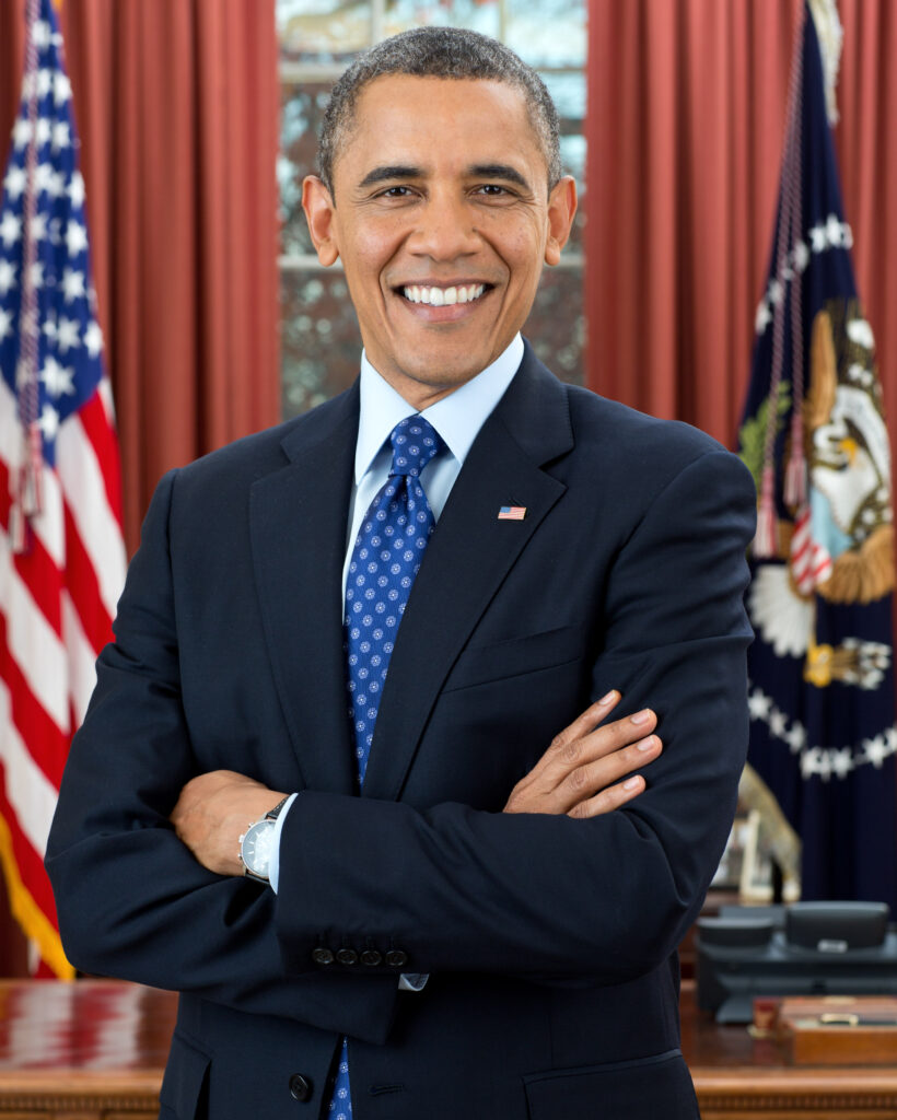 Official portrait of President Barack Obama in the Oval Office, Dec. 6, 2012. (Official White House Photo by Pete Souza)