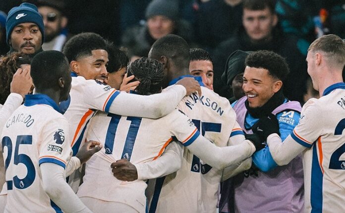 Chelsea dominant against Leicester in slim victory at King Power Stadium Chelsea dominant against Leicester in slim victory at King Power Stadium