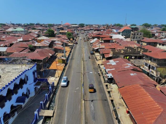 Gov AbdulRazaq commences rehabilitation, upgrading of roundabout Omoda-oja Oba road Gov AbdulRazaq commences rehabilitation, upgrading of roundabout Omoda-oja Oba road