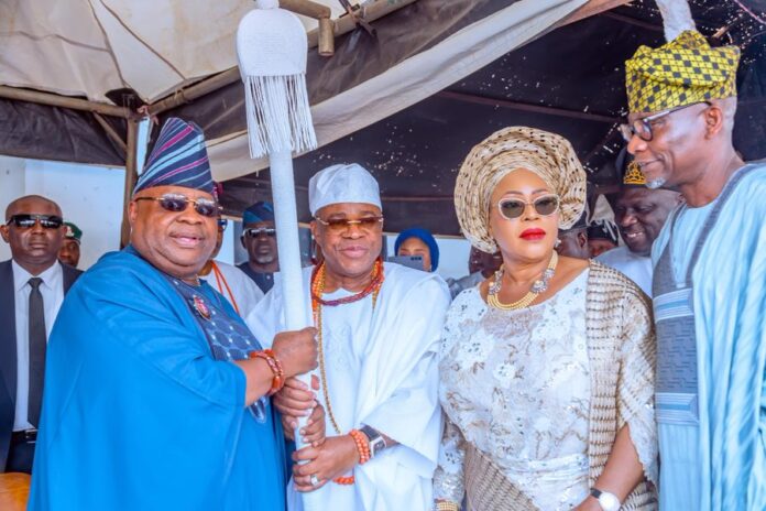 Adeleke presents Staff of Office to new Owa Obokun Ademola-Adeleke