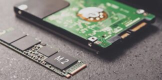 Choosing the right storage for your laptop: Hard Disk Drive vs Solid State Drive Choosing the right storage for your laptop: Hard Disk Drive vs Solid State Drive