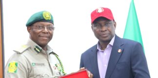 NCS lauds Olukoyede’s anti-corruption efforts, seeks collaboration Acting Comptroller General of the Nigeria Correctional Service (NCS), Sylvester Nwakuche and EFCC Chairman, Ola Olukoyede (PHOTO CREDIT: X)