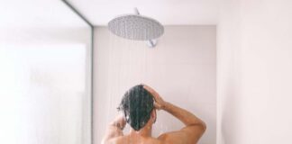 Why do we get our best ideas in the bathroom? Here’s the science behind it A man in the shower