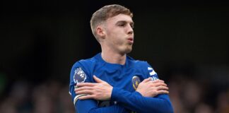 Cole Palmer wins two prizes at 2025 London Football Awards Chelsea's Cole Palmer