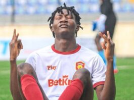 Shola Adelani plays for Lagos-based outfit Ikorodu City FC