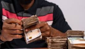 Nigeria records biggest decline in cash use