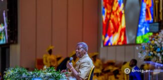 Pastor Adeboye renames RCCG Apapa Family