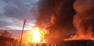 15 persons injured in Lagos gas explosion as leaking cylinder sparks fire Gas explosion at Ijora Badia, Lagos