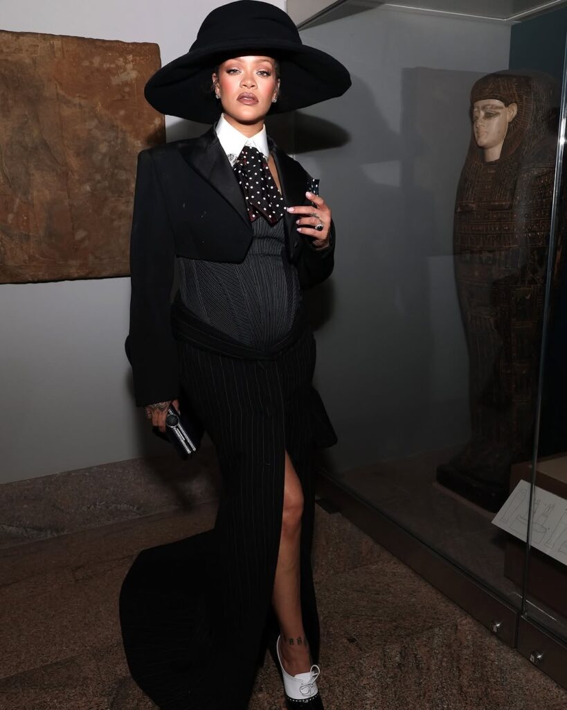 Rihanna in her stunning outfit for Met Gala 2025