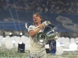 Modrić exits Real