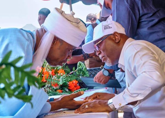 Aiyedatiwa commissions 7km Gbangbalogun road project in Akure Aiyedatiwa with Islamic Scholar