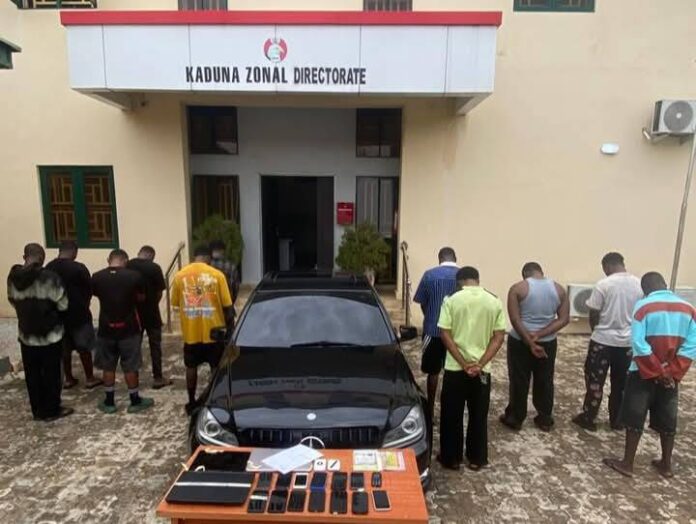 EFCC arrests 11 suspected internet fraudsters in Kaduna