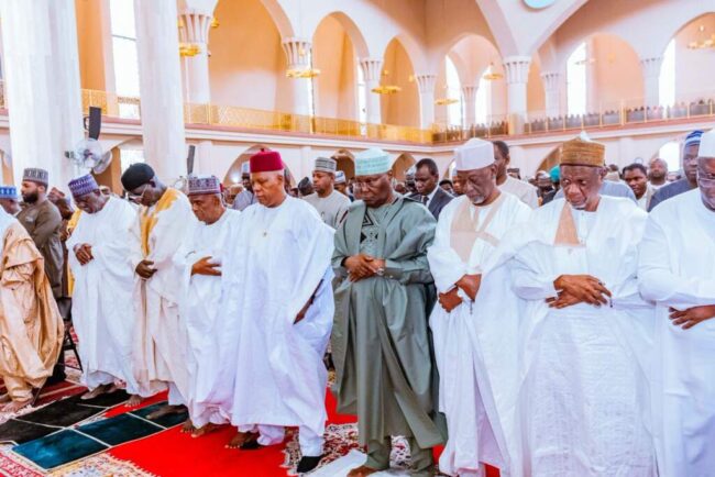 Kashim Shettima Shettima and Atiku praying together in a mosque