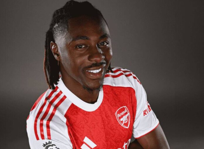 Arsenal complete £67.5m hijack as Eberechi Eze becomes new No.10 England midfielder Eberechi Eze has joined Arsenal from Crystal Palace.