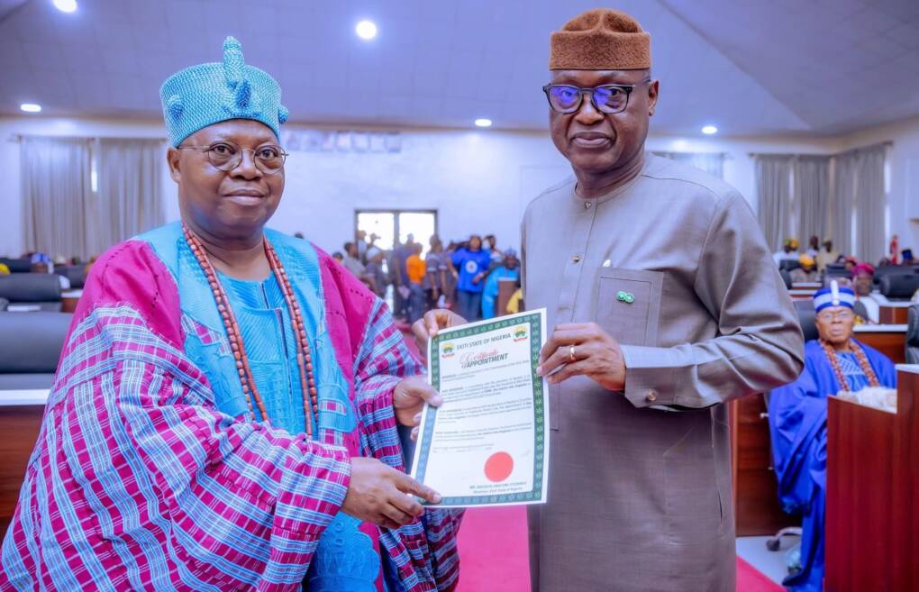 Biodun Oyebanji and His Royal Majesty Oba Adu Adejimi Alagbado,