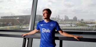 Kiernan Dewsbury-Hall escapes Chelsea shadows to light up Everton’s midfield rebuild English midfielder Kiernan Dewsbury-Hall has left Chelsea and joined Everton Football Club.