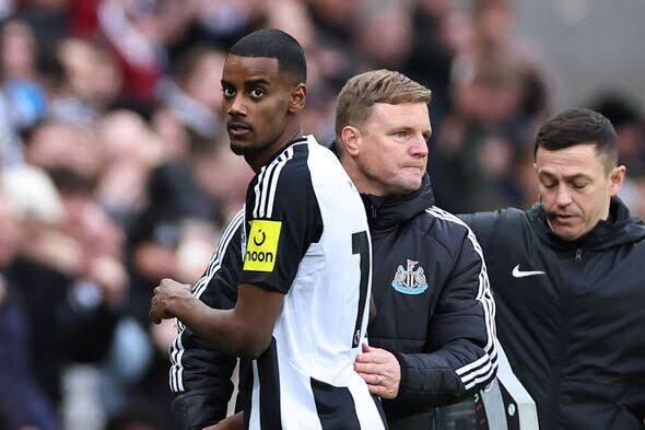 Newcastle manager Eddie Howe has spoken once again about striker Alexander Isak's transfer situation.
