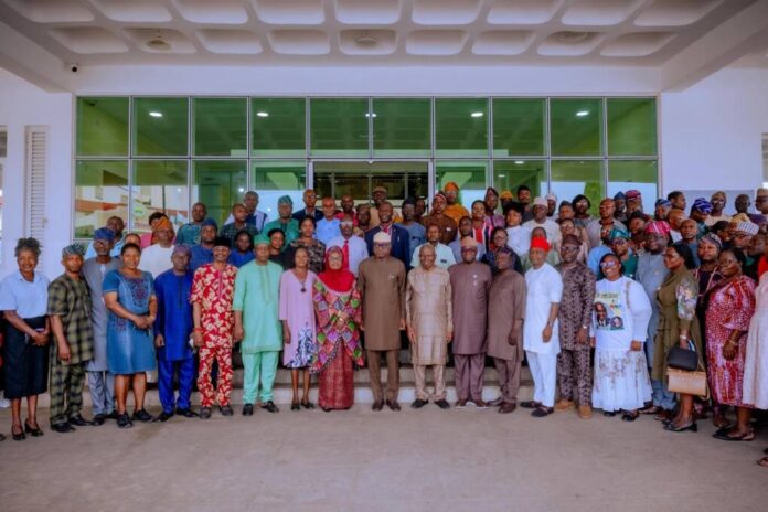 Ekiti LG workers donate N10m towards Oyebanji’s re-election campaign Ekiti LG workers donate N10m towards Oyebanji's re-election campaign